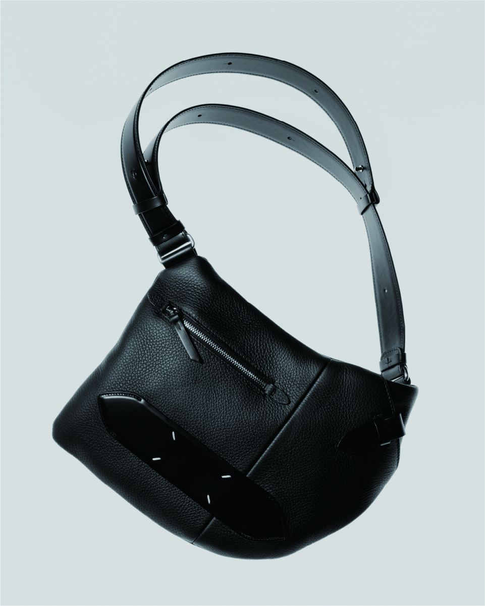 MAISON MARGIELA SHOULDER BAG