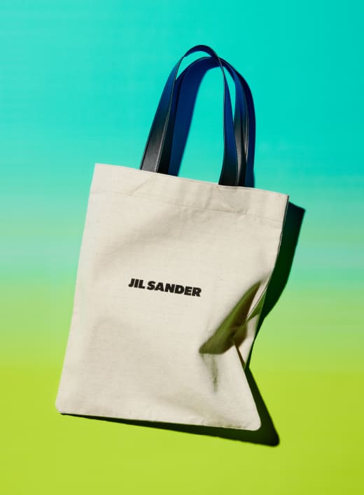 EDIFICE Holiday Gift Collection 2023 WELCOME