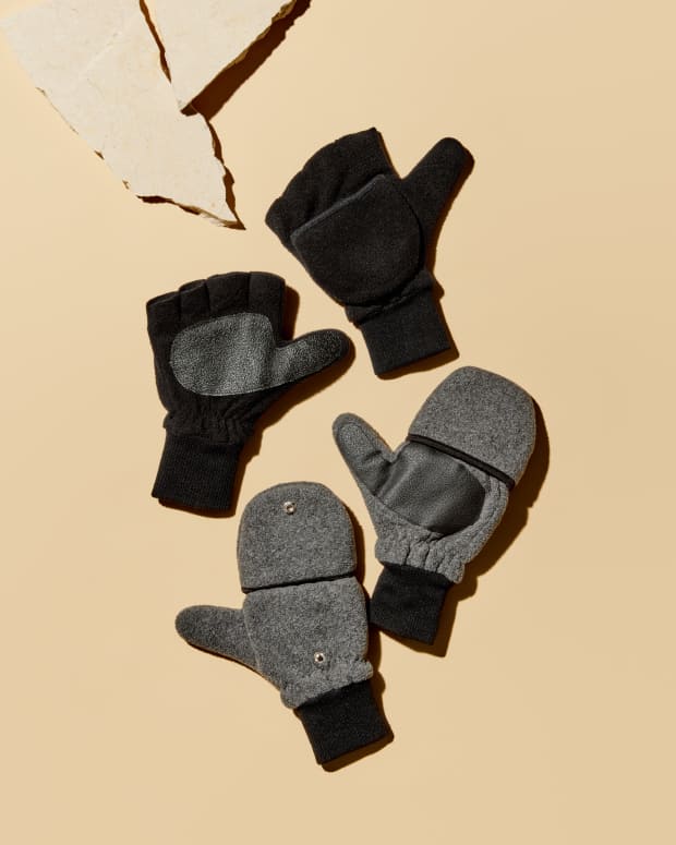 EDIFICE Holiday Gift Collection 2023 WELCOME