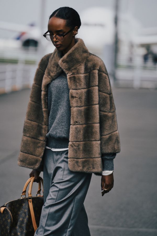 JET SETTER_02 TO BUDAPEST