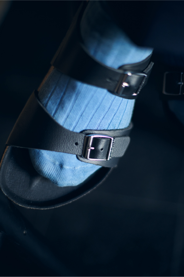 Les Foulées 10 footprints of BIRKENSTOCK for IÉNA & ÉDIFICE 佐藤幹樹 (料理⼈/「アルブル」店主)