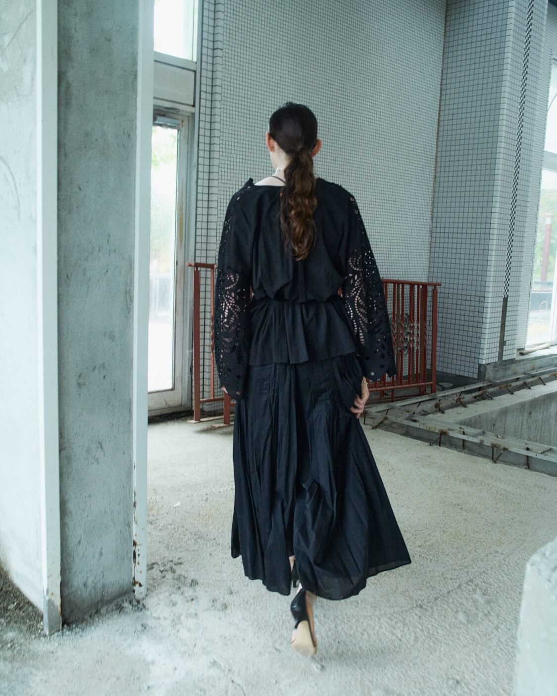 look 1