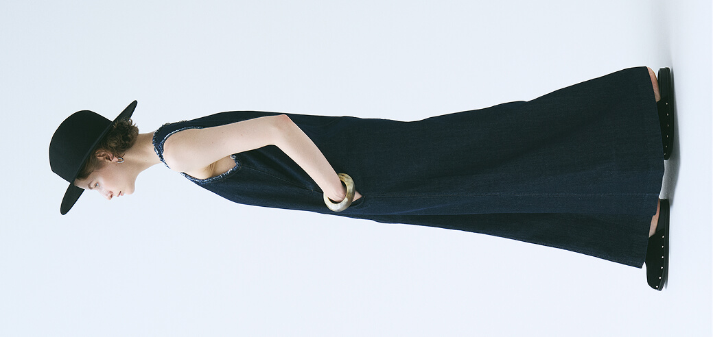 LOOK 02