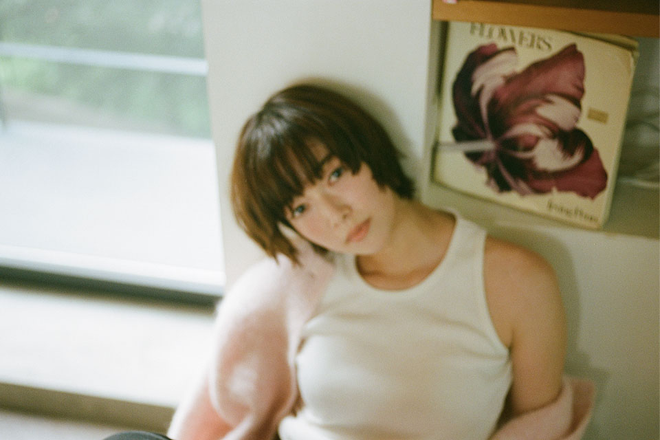 SPICK & Span x 佐藤栞里 LOOK01
