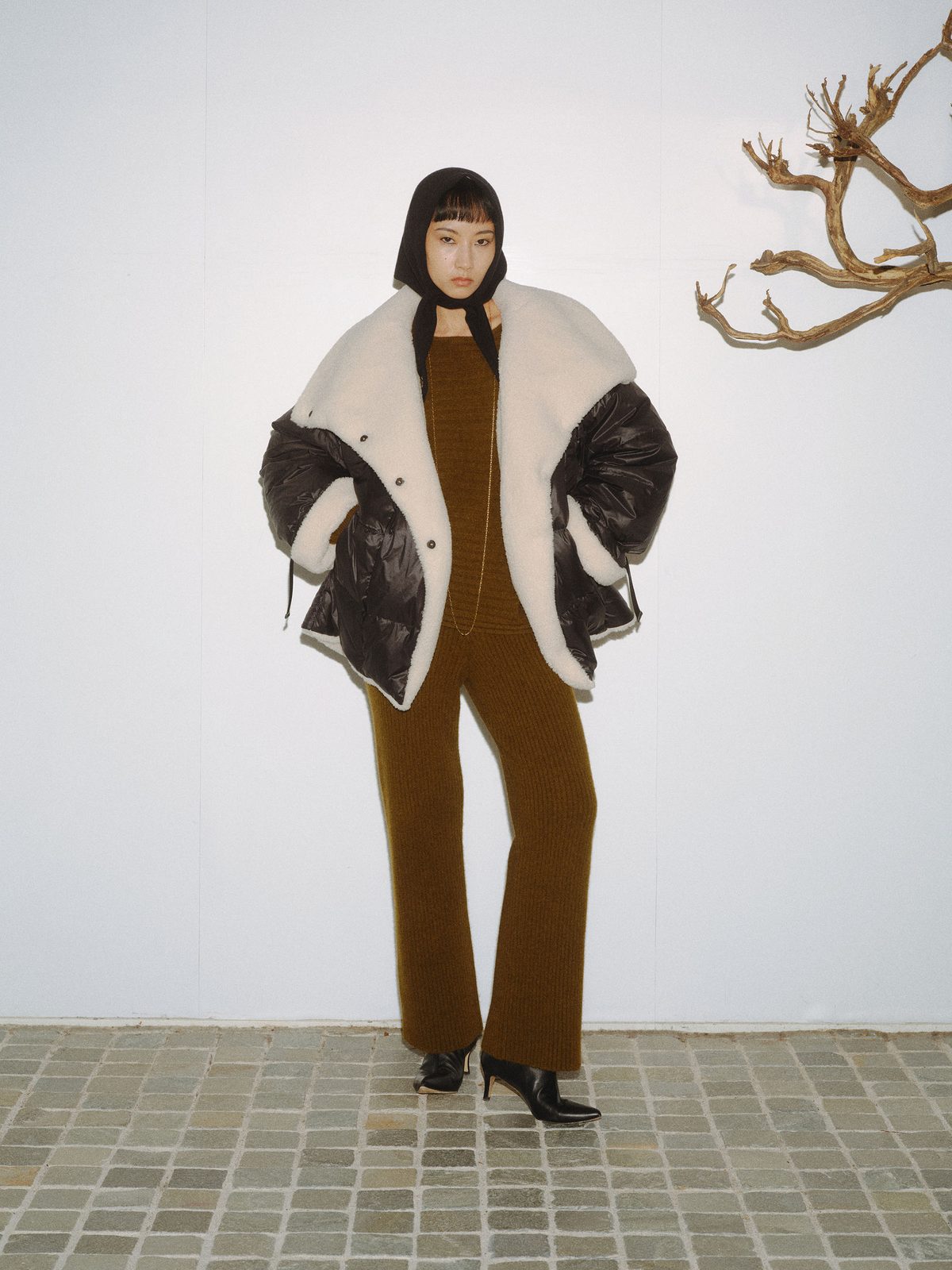 DUNO LOOK02